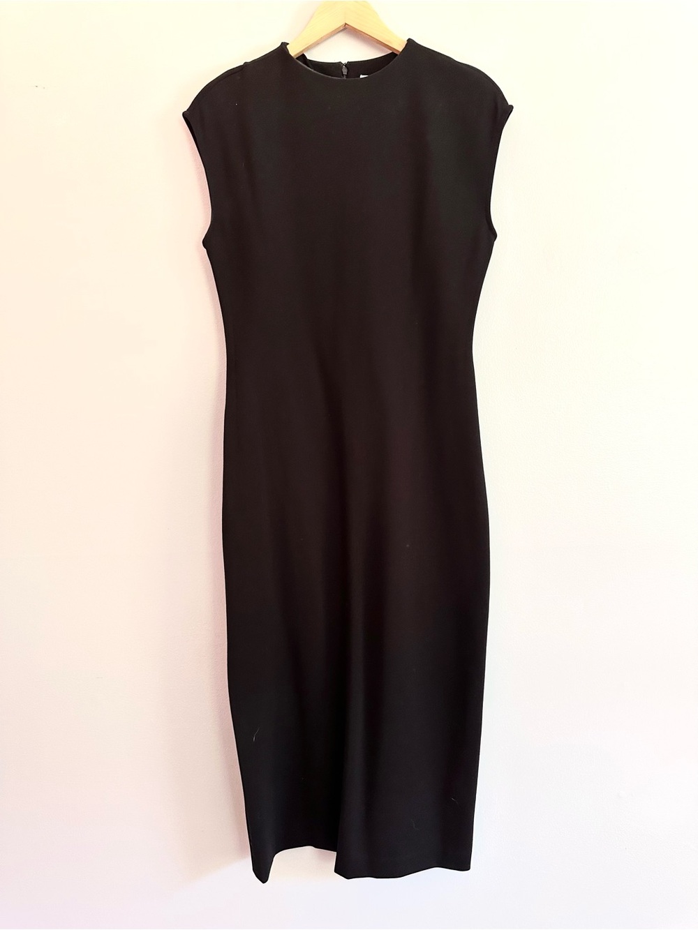 Calvin Klein Black Cap-Sleeve Midi Dress